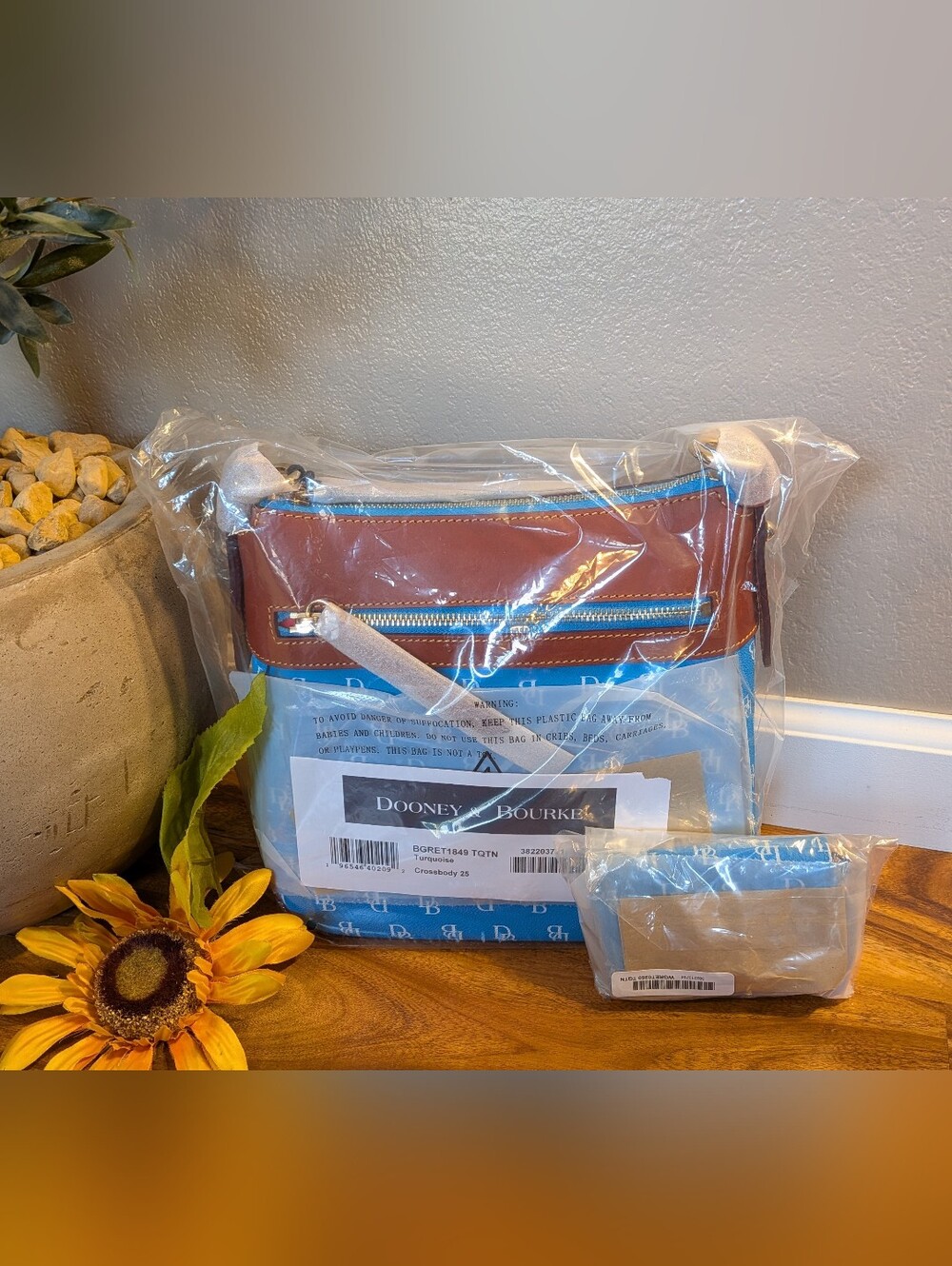 NWT! Dooney & Bourke Gretta Crossbody & Small Zip Wallet - TURQUOISE - MSRP $398
